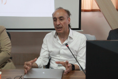 تجلیل از پروفسور سیف‌علیان و سرپرست تیم جراحی دامپزشکی اولین پیوند نانو کامپوزیت گرافن در جهاددانشگاهی استان سمنان